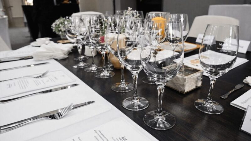 Verres personnalisés : l’atout des événements réussis