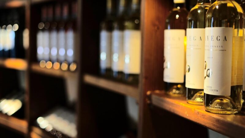 Quel vin blanc avec poissons et fruits de mer ? Le guide des accords
