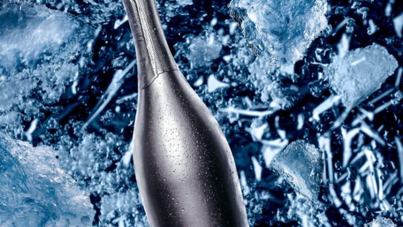 Refroidir une bouteille de vin en 20 minutes sans congélateur